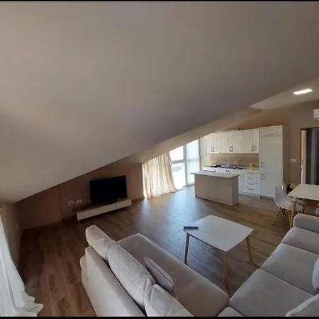 Shengjin Apartaments Apartmán *