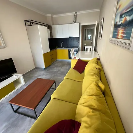 Shengjin Apartaments * Шенджин
