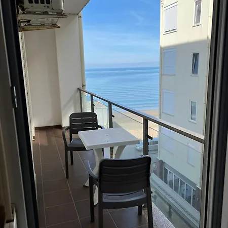 Апартаменты Shengjin Apartaments