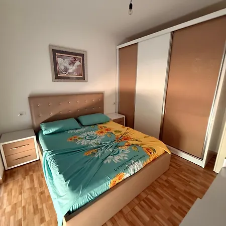 Apartmán Shengjin Apartaments *