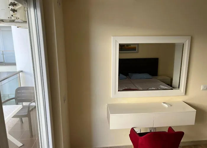Shengjin Apartaments *